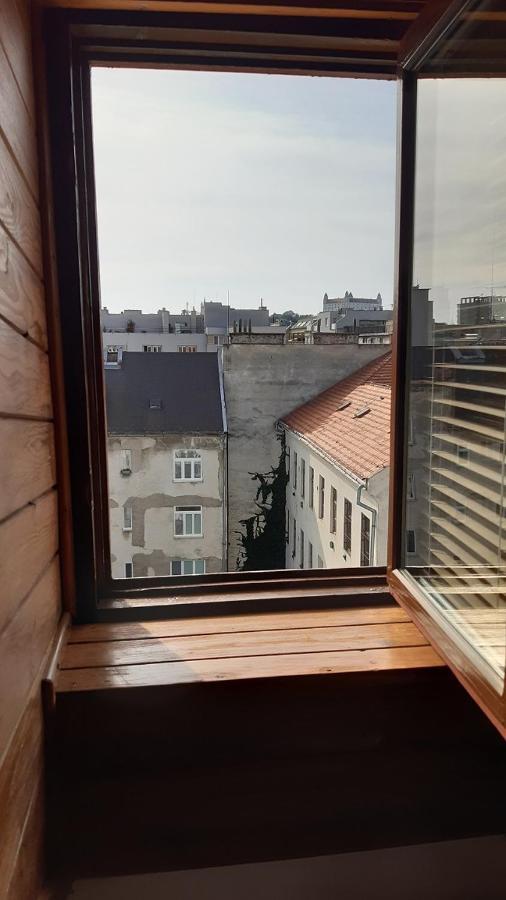 Appartamento Attic Flat In The Center Bratislava Esterno foto